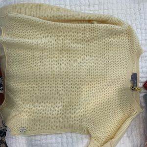 Yellow 100% cashmere sweater